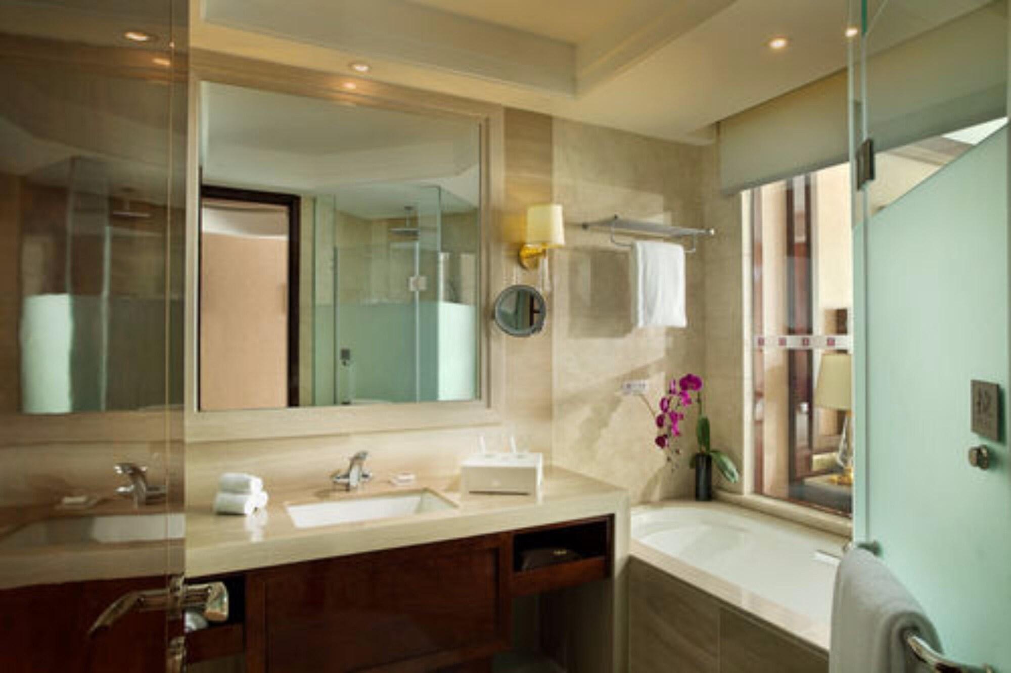 Embassador International Hotel Сіань Екстер'єр фото