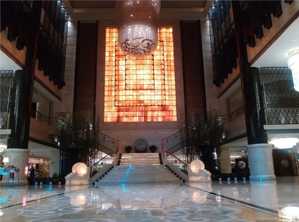 Embassador International Hotel Сіань Екстер'єр фото